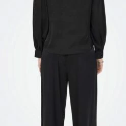 ONLY ONLZORA LS PUFF SHIRT NOOS WVN Dames Shirt - Maat S 14 ONLY ONLZORA LS PUFF SHIRT NOOS WVN Dames Shirt - Maat S -Dameskleding Verkoop 370x840 2