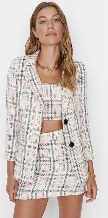 Trendyol Vrouwen Standaard Basis Blazer 1 Trendyol Vrouwen Standaard Basis Blazer