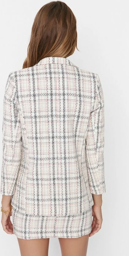 Trendyol Vrouwen Standaard Basis Blazer 4 Trendyol Vrouwen Standaard Basis Blazer - Afbeelding 4