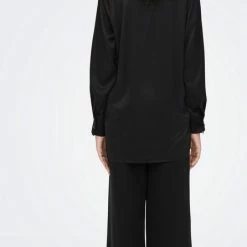 ONLY ONLVICTORIA LS LOOSE SATIN SHIRT NOOSWVN Dames Shirt - Maat L -Dameskleding Verkoop 446x840 3