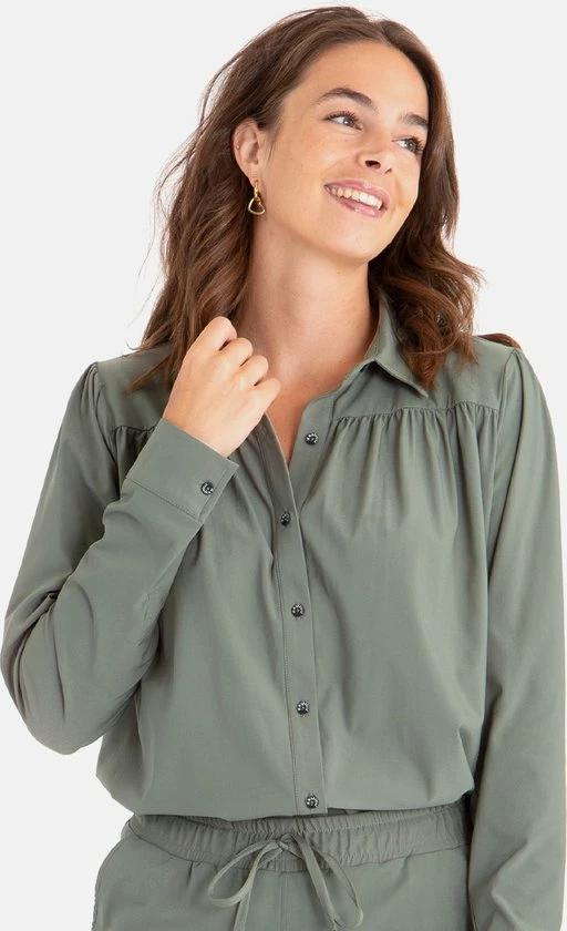 Groene Blouse Van Je M'appelle - Dames - Travelstof - Maat S - 5 Maten Beschikbaar 1 Groene Blouse Van Je M'appelle - Dames - Travelstof - Maat S - 5 Maten Beschikbaar
