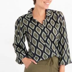Blauwe Blouse Van Je M'appelle - Dames - Maat 2XL - 3 Maten Beschikbaar 15 Blauwe Blouse Van Je M'appelle - Dames - Maat 2XL - 3 Maten Beschikbaar -Dameskleding Verkoop 525x840 4
