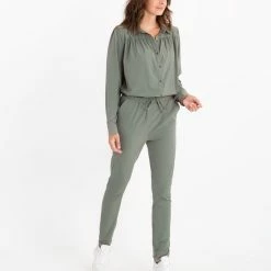 Groene Blouse Van Je M'appelle - Dames - Travelstof - Maat S - 5 Maten Beschikbaar 15 Groene Blouse Van Je M'appelle - Dames - Travelstof - Maat S - 5 Maten Beschikbaar -Dameskleding Verkoop 550x654