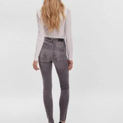 VERO MODA VMPEACH MR SKINNY ANK CUT RI2100 NOOS Dames Jeans - Maat S X L30 10 VERO MODA VMPEACH MR SKINNY ANK CUT RI2100 NOOS Dames Jeans - Maat S X L30 -Dameskleding Verkoop 550x712
