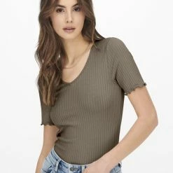 JDYFRANSISKA S/S SOLID TOP JRS NOOS 8 JDYFRANSISKA S/S SOLID TOP JRS NOOS -Dameskleding Verkoop 550x722 1