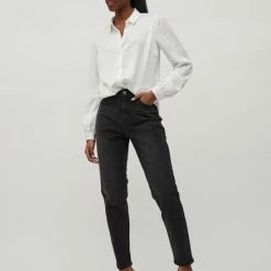 VILA VIELLETTE SATIN L/S SHIRT/SU - NOOS Dames Top - Maat 40 28 VILA VIELLETTE SATIN L/S SHIRT/SU - NOOS Dames Top - Maat 40 -Dameskleding Verkoop 550x733 242