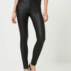 VERO MODA VMSEVEN NW SS SMOOTH COATED PANTS NOOS Dames Broek - Maat XXL -Dameskleding Verkoop 550x733 281