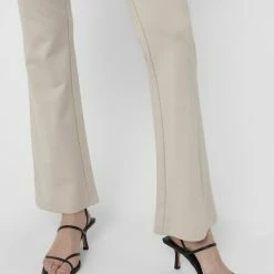 JdY JDYPRETTY FLARE PANT JRS NOOS Dames Broek - Maat M X L32 -Dameskleding Verkoop 550x733 307