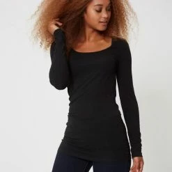Vero Moda T-shirt Vmmaxi My Ls Soft Long U-neck Noos 10152908 Black Dames Maat - S 9 Vero Moda T-shirt Vmmaxi My Ls Soft Long U-neck Noos 10152908 Black Dames Maat - S -Dameskleding Verkoop 550x733 312