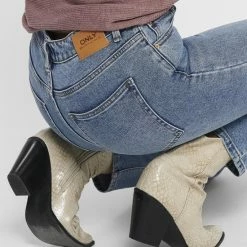 ONLY EMILY LIFE High Waist Straight Fit Dames Jeans - Maat 29 X L32 -Dameskleding Verkoop 550x733 325