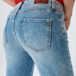 LTB Jeans LTB Lonia Jeans Volwassenen Lichtblauw -Dameskleding Verkoop 550x733 362
