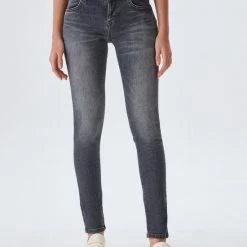 LTB Jeans LTB Nicole Jeans Volwassenen Lichtblauw -Dameskleding Verkoop 550x733 584