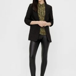 PIECES PCBOSS 34 BLAZER NOOS Dames Blazer - Maat L -Dameskleding Verkoop 550x764 3