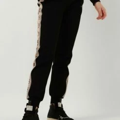 Guess Britney Jogger Dames Jogginsbroek - Zwart - Maat L 11 Guess Britney Jogger Dames Jogginsbroek - Zwart - Maat L -Dameskleding Verkoop 550x785 4