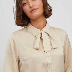 Vila Blouse Vielma L/s Shirt 14079469 Frosted Almond Dames Maat - W42 -Dameskleding Verkoop 550x793 23