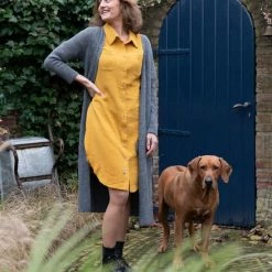 Knit Factory Kim Dames Blousejurk - Oker - L - 100% Biologisch Katoen - Knielengte -Dameskleding Verkoop 550x824 69