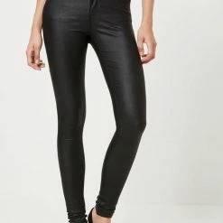 VERO MODA VMSEVEN NW SS SMOOTH COATED PANTS NOOS Dames Broek - Maat XXL -Dameskleding Verkoop 550x824 76