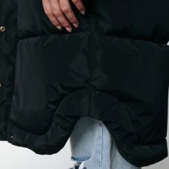 Colourful Rebel Resy Jas Zwart Dames - Oversized Fit - Polyester - S 16 Colourful Rebel Resy Jas Zwart Dames - Oversized Fit - Polyester - S -Dameskleding Verkoop 550x824 98