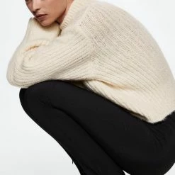 Mango Trui Trui Met Trechterhals 37008266 05 Dames Maat - M -Dameskleding Verkoop 550x825 109