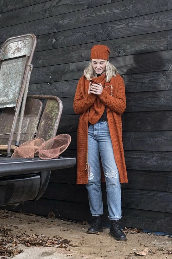 Knit Factory Luna Lang Gebreid Dames Vest - Bordeaux - 40/42 12 Knit Factory Luna Lang Gebreid Dames Vest - Bordeaux - 40/42 - Afbeelding 12