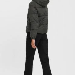 VERO MODA VMUPPSALA SHORT JACKET NOOS Dames Jas - Maat L -Dameskleding Verkoop 550x825 283