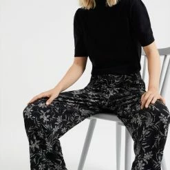 WE Fashion Dames Wide Leg Broek Met Dessin En Structuur 9 WE Fashion Dames Wide Leg Broek Met Dessin En Structuur -Dameskleding Verkoop 550x825 363