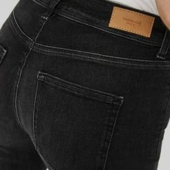 Vero Moda VEO MODA VMLUX MR SLIM JEANS RI101 NOOS Dames Jeans - Maat S -Dameskleding Verkoop 550x825 439