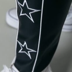 Colourful Rebel Chloe Star Broek Zwart Dames - Katoen - L 22 Colourful Rebel Chloe Star Broek Zwart Dames - Katoen - L -Dameskleding Verkoop 550x825 524